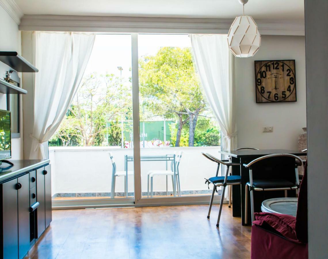 D'Agosta Beach Apartment Алькудия Экстерьер фото